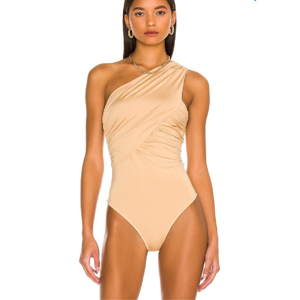 Superdown bailee one shoulder bodysuit beige tan knit top Revolve XS